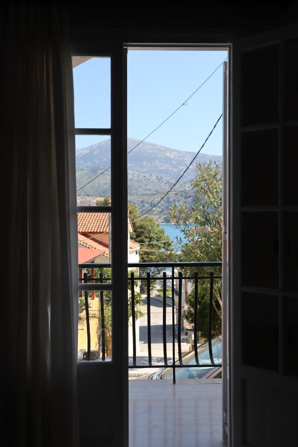 Helena Apartment Argostoli Экстерьер фото