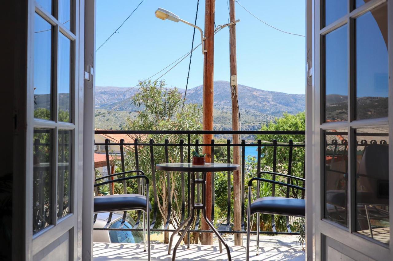 Helena Apartment Argostoli Экстерьер фото